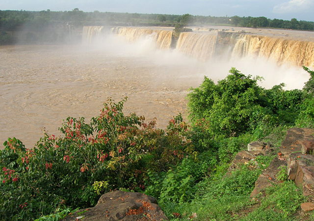 Chitrakot-waterfalls