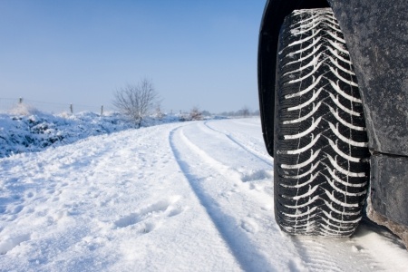 studded-tires