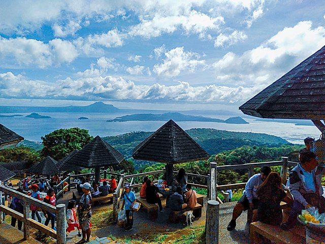 Tagaytay Tourist Attractions