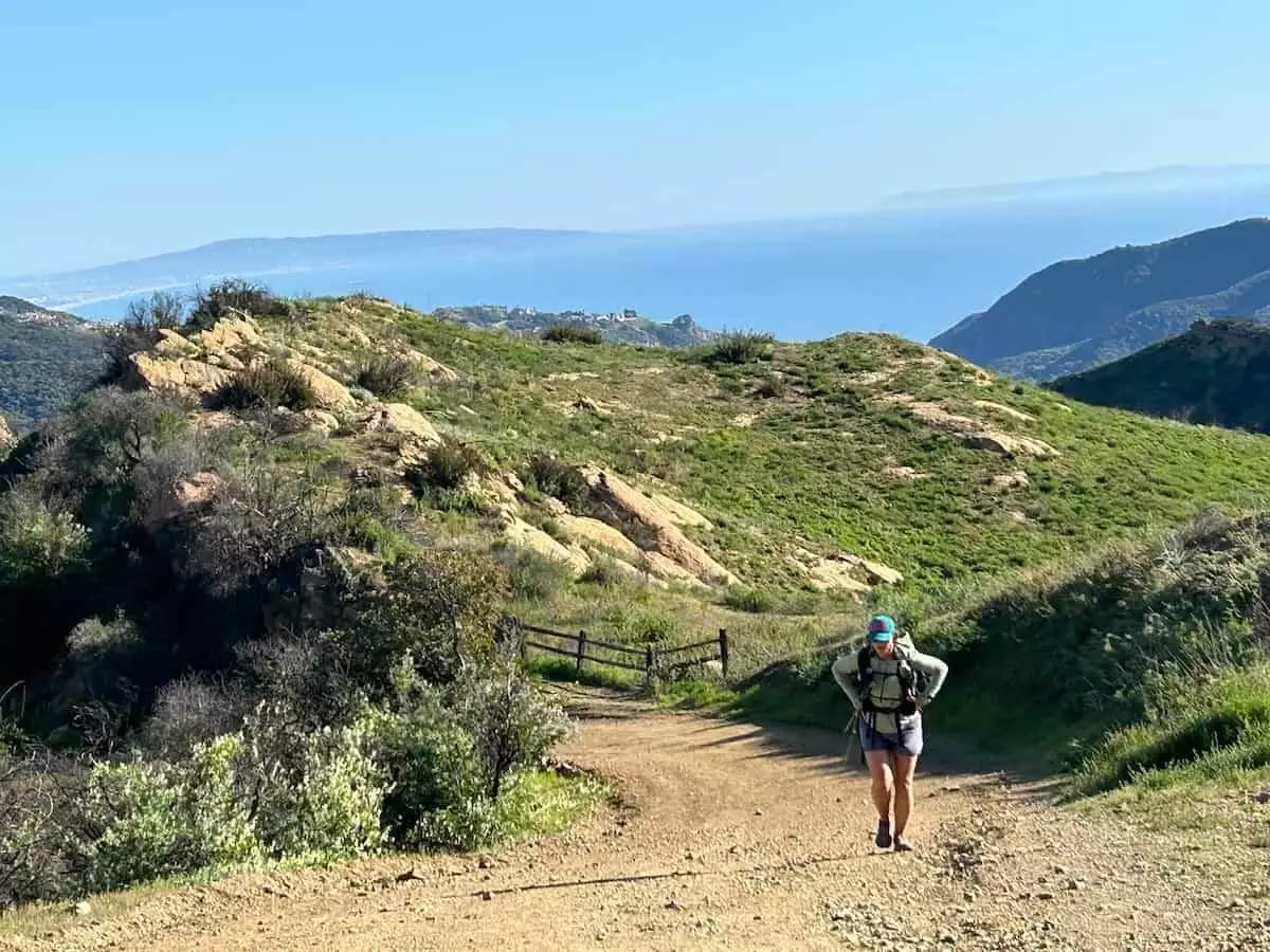 Hiking-in-the-Santa-Monica-Mountains-Nature-Escapes-Near-LA