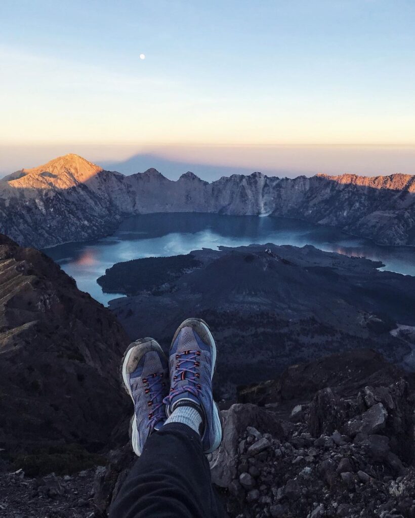 Mount Rinjani Trekking 2