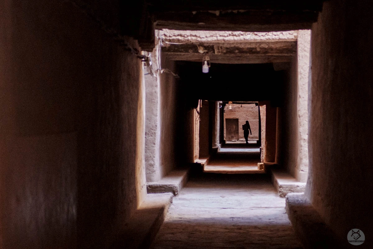 morocco photography workshop kasbah corridor silhouette